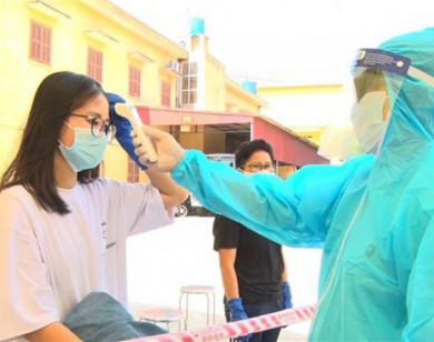 Covid-19 ngày 1/8: Thêm 12 người nhiễm, Việt Nam có tổng 558 ca bệnh