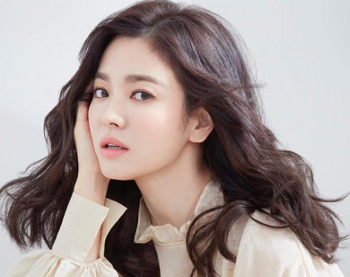 Song Hye Kyo bị tố mắc 