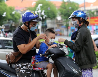 Nên làm gì khi bạn ra ngoài mà quên đeo khẩu trang?