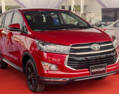Giá xe ôtô hôm nay 19/8: Toyota Innova ưu đãi 40 triệu đồng