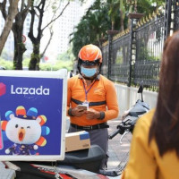 First News - Trí Việt khởi kiện Lazada bán sách giả:  Loạt đầu sách bị gỡ bỏ