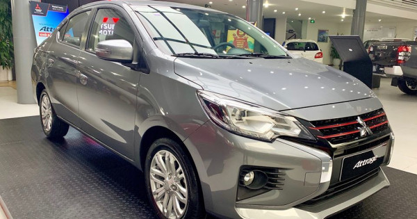 Giá xe ôtô hôm nay 17/9: Mitsubishi Attrage ưu đãi 50% phí trước bạ