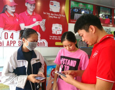 Ứng dụng công nghệ 4.0 vào chuỗi cung ứng hàng Việt đến công nhân