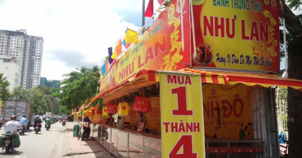 Thực hư khuyến mãi bánh trung thu "mua 1 thành 4"?