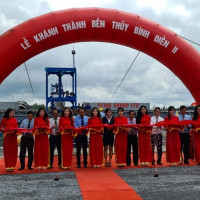 Phân bón 2Phong khánh thành bến cảng Bình Điền II