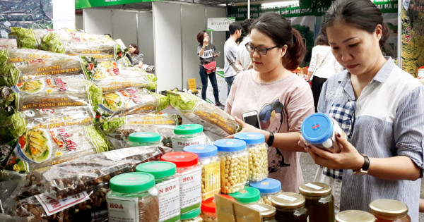 Tuần hàng trái cây, nông sản các tỉnh, TP tại Hà Nội 2020: Kết nối sản xuất, kích cầu tiêu dùng