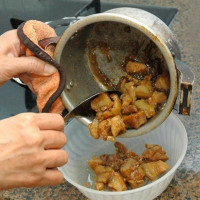 Lý do bạn không nên nấu ăn bằng nồi nhôm