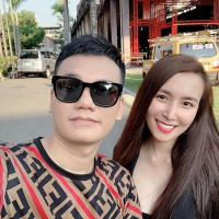 Vợ Khắc Việt sinh đôi 1 trai, 1 gái