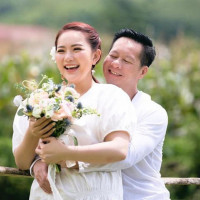 Phan Như Thảo hạnh phúc kỉ niệm 5 năm ngày cưới bên đại gia Đức An