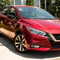 Giá xe ôtô hôm nay 12/11: Nissan Sunny dao động từ 428-498 triệu đồng