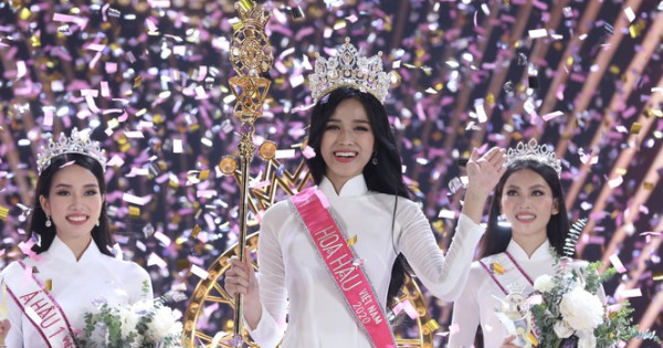 Hoa hậu Việt Nam 2020 Đỗ Thị Hà bị "chê" thi ứng xử kém?