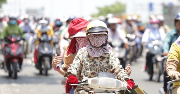 Tia cực tím ở TP Hồ Chí Minh lên mức nguy hiểm vào trưa ngày 3/12