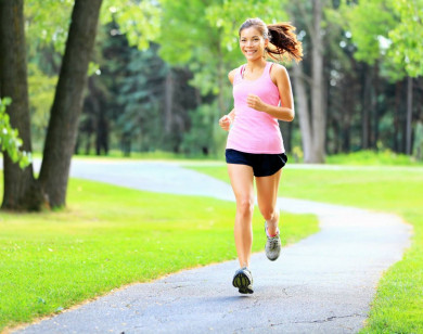 Tại sao chạy bộ buổi chiều lại tốt hơn buổi sáng?