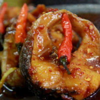 Cá kho tương bần đậm đà hương vị quê hương