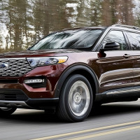 Giá xe ôtô hôm nay 25/12: Ford Explorer ưu đãi 45 triệu đồng