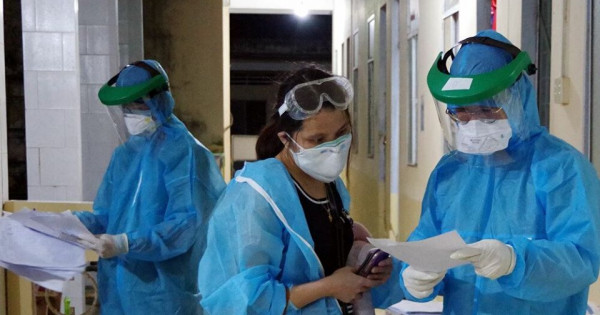 Covid-19 chiều ngày 31/12: Thêm 9 ca mắc mới, Việt Nam có 1.465 ca bệnh