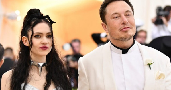 Ca sĩ Grimes - Bạn gái tỷ phú giàu nhất thế giới Elon Musk nhiễm Covid-19
