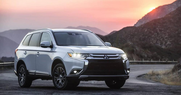 Triệu hồi hàng loạt xe Mitsubishi tại Việt Nam do lỗi bơm xăng