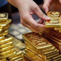 Giá vàng thế giới và trong nước chiều 20/1 không ngừng tăng cao