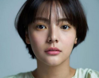 Nữ diễn viên Song Yoo Jung bất ngờ qua đời ở tuổi 27