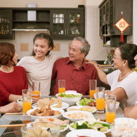 Dinh dưỡng trong ngày Tết thế nào cho hợp lý?