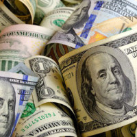 Tỷ giá ngoại tệ hôm nay 5/2: Đồng USD tiếp đà tăng mạnh