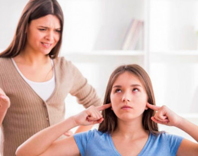 5 bí quyết để cha mẹ giao tiếp hiệu quả với con tuổi teen