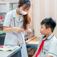 TP Hồ Chí Minh tổ chức khai báo y tế đối với học sinh vào ngày đầu tiên đi học sau Tết