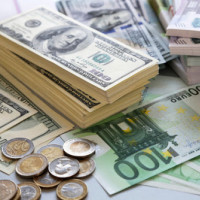 Tỷ giá ngoại tệ hôm nay 19/2: Đồng USD bất ngờ quay đầu giảm