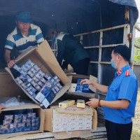 Phú Yên tiêu hủy hơn 11 nghìn bao thuốc lá nhập lậu