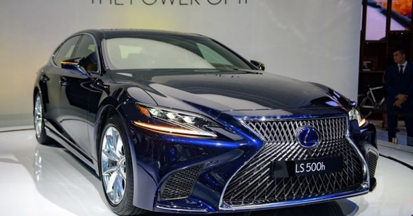 Giá xe ô tô Lexus tháng 3/2021: Dao động từ 2,54 - 8,89 tỷ đồng