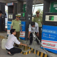 Lỗ hổng quản lý kinh doanh xăng, dầu: Bao giờ lấp đầy?