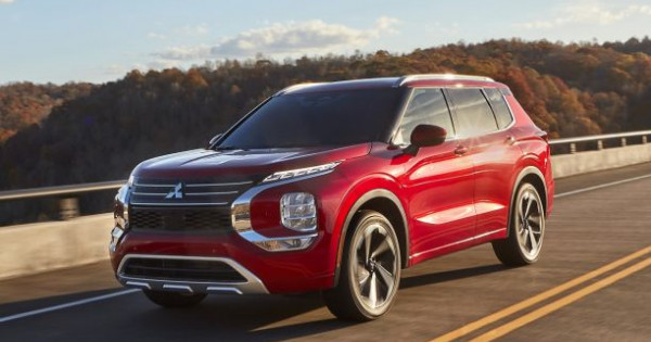 Giá xe ô tô Mitsubishi tháng 3/2021: Nhiều ưu đãi hấp dẫn