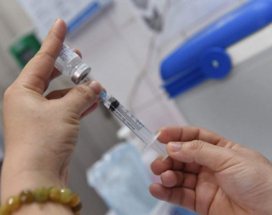 9 đối tượng cần trì hoãn tiêm vaccine Covid-19 của AstraZeneca
