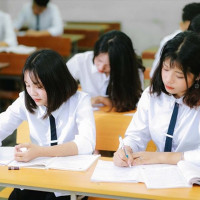 Học sinh đạt huy chương vàng Olympic quốc tế được thưởng 200 triệu