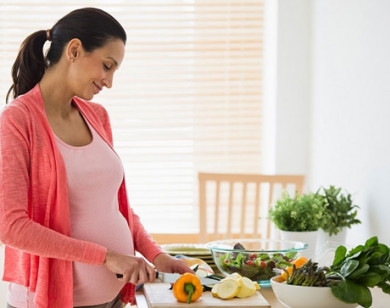 Dinh dưỡng đúng cách cho bà bầu thời kỳ mang thai