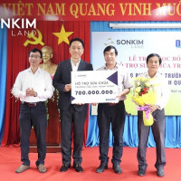 Sonkim Land nâng bước đến trường cho học sinh nghèo Quảng Ngãi