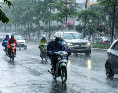 Dự báo thời tiết ngày 28/4/2021: Không khí lạnh tăng cường, Hà Nội có mưa dông