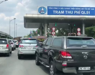 Trạm thu phí cao tốc TP Hồ Chí Minh – Dầu Giây bị xử phạt vì cố tình không xả trạm khi kẹt xe quá 2km