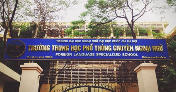 Trường cấp 3 đầu tiên ở Hà Nội thi học kỳ II trực tuyến