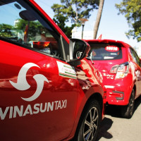 Vinasun ra mắt dòng xe taxi với nhận diện màu sắc mới