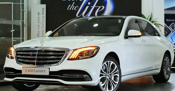 Giá xe ô tô Mercedes tháng 5/2021: Ưu đãi 50% phí trước bạ