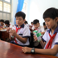 Sau 4 năm triển khai chương trình sữa học đường thể trạng học sinh ở Bến Tre đã cải thiện rõ rệt