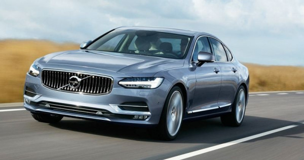 Giá xe ô tô Volvo tháng 6/2021: Thấp nhất 1,699 tỷ đồng