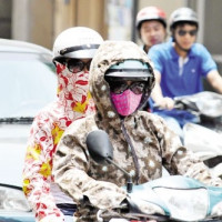 Lưu ý khi ra ngoài đường trời nắng 40 độ