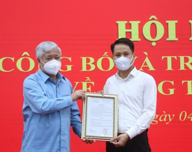 Nhà báo Trương Thành Trung được giao nhiệm vụ Phó Tổng Biên tập phụ trách Tạp chí Mặt trận