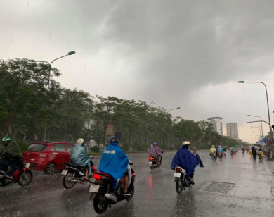 Dự báo thời tiết ngày 23/6/2021: Hà Nội có mưa dông kèm lốc, sét