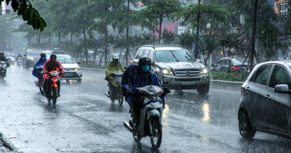 Dự báo thời tiết ngày 24/6/2021: Hà Nội có mưa to và dông