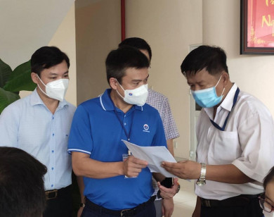 Bộ Y tế kiểm tra công tác tiêm chủng vắc xin phòng Covid-19 tại TP Hồ Chí Minh