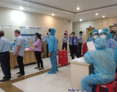 TP Hồ Chí Minh: Thay đổi chiến lược chống dịch, tăng tốc xét nghiệm